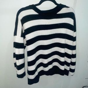 Soft velvet striped sweater amazing condition